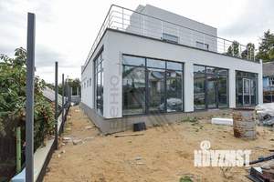 Коттедж 362м², 2-этажный, участок 6 сот.  