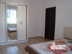 Коттедж 190м², 2-этажный, участок 5 сот.  