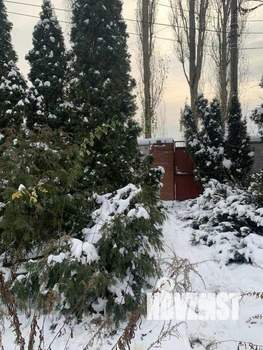 Коттедж 475м², 4-этажный, участок 10 сот.  