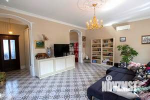 Коттедж 120м², 2-этажный, участок 5 сот.  