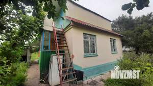 Дом 50м², 2-этажный, участок 9 сот.  