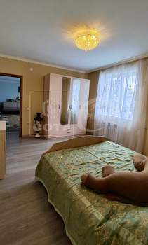 Дом 180м², 2-этажный, участок 4 сот.  
