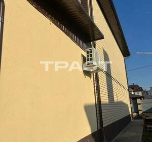 Дом 260м², 2-этажный, участок 8 сот.  