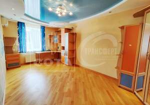 Дом 320м², 3-этажный, участок 4 сот.  