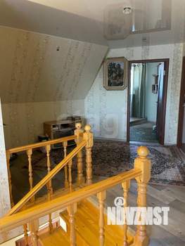Дом 254м², 2-этажный, участок 3 сот.  