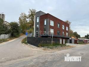 Таунхаус 245м², 3-этажный, участок 3 сот.  