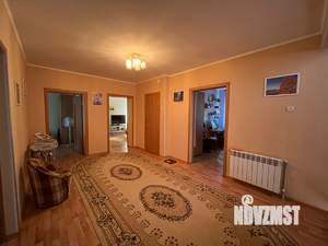 Коттедж 261м², 3-этажный, участок 11 сот.  