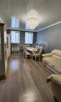 Дом 180м², 2-этажный, участок 4 сот.  