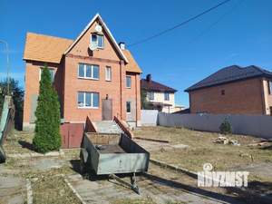 Дом 220м², 3-этажный, участок 7 сот.  