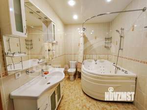 Коттедж 320м², 3-этажный, участок 4 сот.  