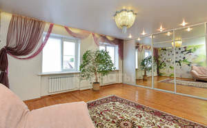 Дом 330м², 3-этажный, участок 4 сот.  