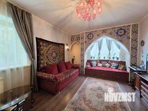 Коттедж 264м², 3-этажный, участок 4 сот.  