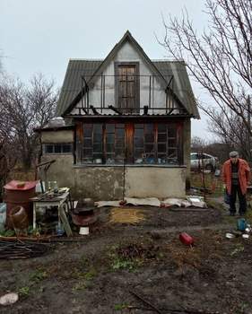 Дом 25м², 1-этажный, участок 6 сот.  