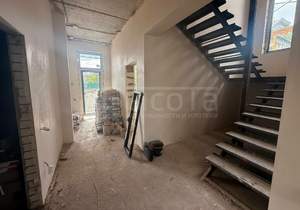 Дом 330м², 2-этажный, участок 6 сот.  