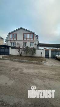 Дом 189м², 3-этажный, участок 15 сот.  