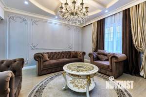 Дом 317м², 3-этажный, участок 16 сот.  