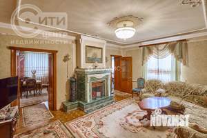 Дом 266м², 2-этажный, участок 11 сот.  