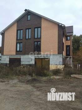 Дом 519м², 3-этажный, участок 6 сот.  