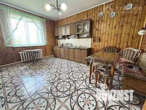 Дом 180м², 2-этажный, участок 9 сот.  