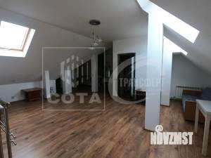 Дом 111м², 2-этажный, участок 3 сот.  