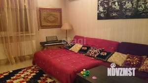 Дом 375м², 3-этажный, участок 10 сот.  