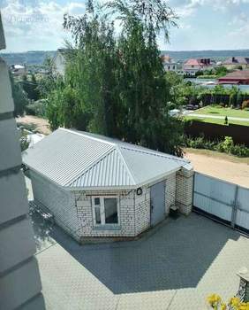 Дом 210м², 2-этажный, участок 12 сот.  