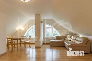 Дом 320м², 4-этажный, участок 6 сот.  