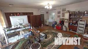 Коттедж 213м², 2-этажный, участок 7 сот.  
