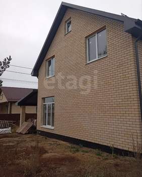 Дом 142м², 2-этажный, участок 6 сот.  