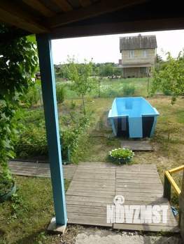 Дом 30м², 2-этажный, участок 6 сот.  