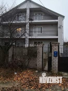 Дом 250м², 2-этажный, участок 5 сот.  