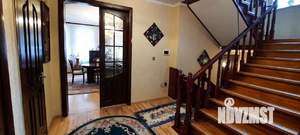 Коттедж 350м², 2-этажный, участок 5 сот.  