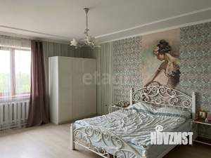 Дом 284м², 2-этажный, участок 10 сот.  