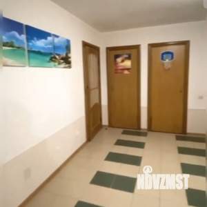 Дом 278м², 2-этажный, участок 6 сот.  
