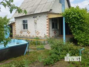 Дом 30м², 2-этажный, участок 6 сот.  