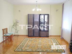 Дом 189м², 3-этажный, участок 12 сот.  