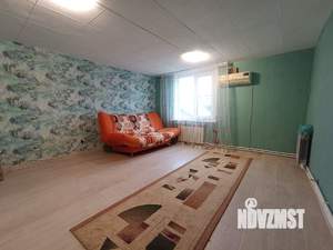 Дом 64м², 2-этажный, участок 3 сот.  