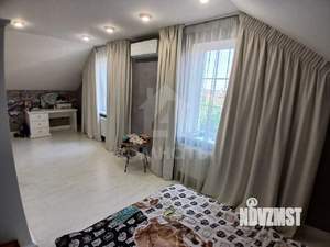 Коттедж 317м², 2-этажный, участок 8 сот.  
