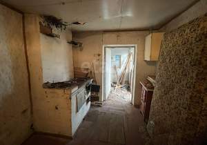 Дом 17м², 2-этажный, участок 8 сот.  