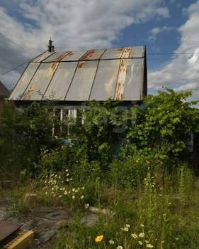 Дом 25м², 2-этажный, участок 6 сот.  