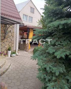 Дом 272м², 2-этажный, участок 7 сот.  