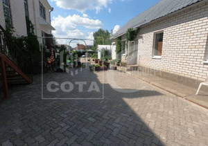 Дом 219м², 2-этажный, участок 6 сот.  