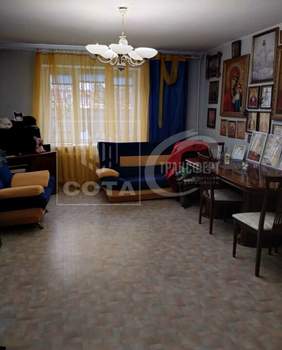 Дом 225м², 3-этажный, участок 10 сот.  