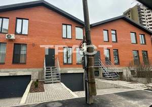 Дом 189м², 3-этажный, участок 7 сот.  