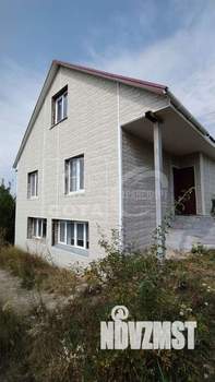 Коттедж 140м², 3-этажный, участок 5 сот.  