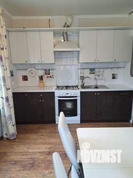 Дом 99м², 2-этажный, участок 9 сот.  