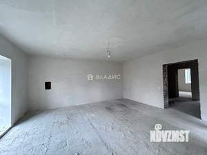 Таунхаус 240м², 2-этажный, участок 5 сот.  