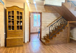 Дом 121м², 2-этажный, участок 10 сот.  