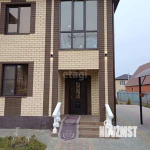 Дом 240м², 2-этажный, участок 8 сот.  