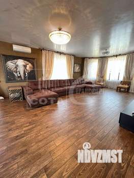 Дом 500м², 3-этажный, участок 15 сот.  